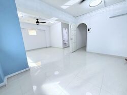 Blk 542 Serangoon North Avenue 4 (Serangoon), HDB Executive #529560191